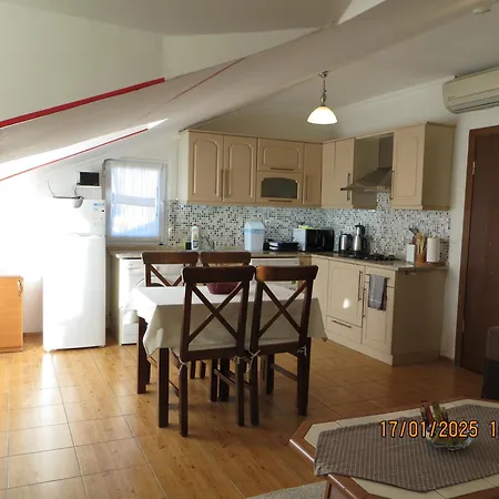 Stella Classic Φετιγιέ